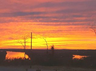 501 Rivers Edge Dr, Bath Springs, TN 38311