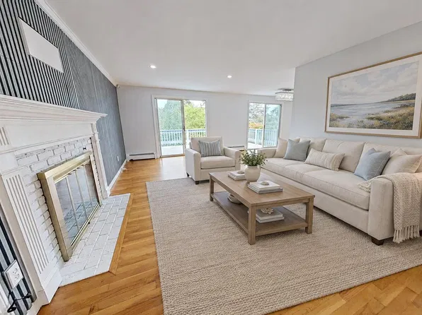 52 Early Redberry Lane, Yarmouth Port, MA 02675