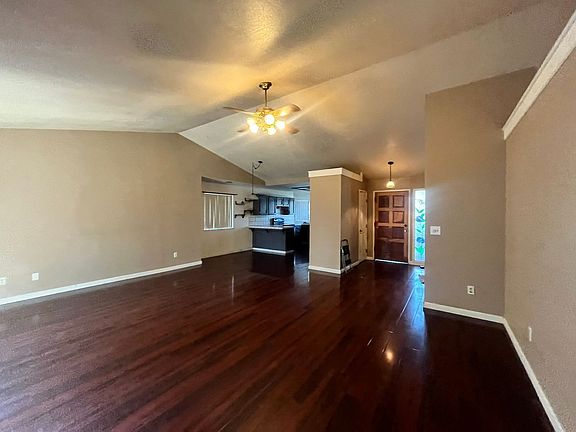 5th image of 1403 E Buena Vista Ave