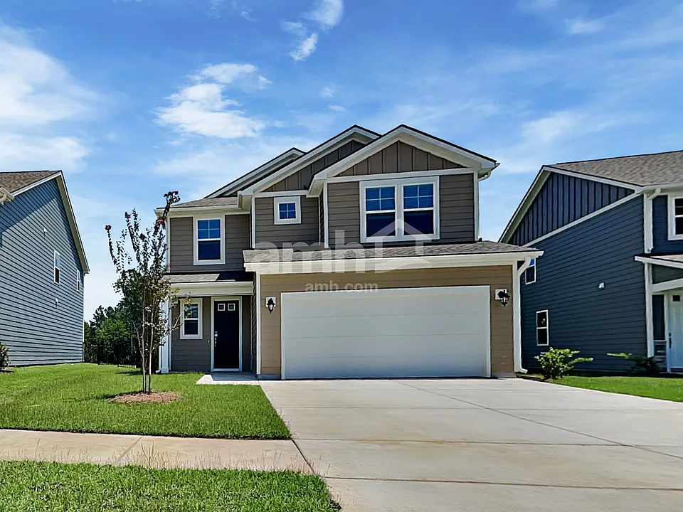 136 Bee Tree Blvd