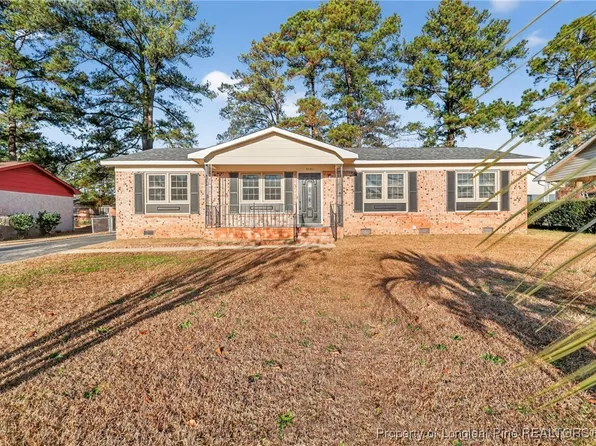 5131 Longbranch Dr, Fayetteville, NC 28303