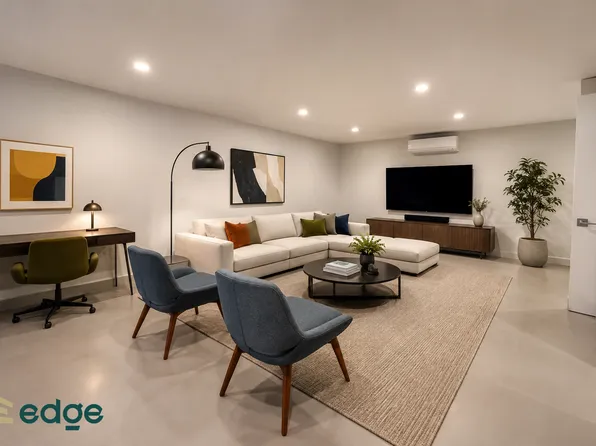 28 Wilson Ave #1R, Brooklyn, NY 11237