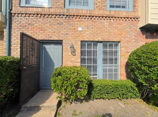 7700 Creekbend Dr APT 37, Houston, TX 77071