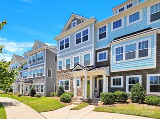 11332 Winding Gorge Dr, Huntersville, NC 28078