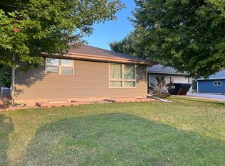 206 Hunter St, Lakefield, MN 56150