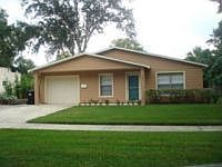 1st image of 807 Palm Dr