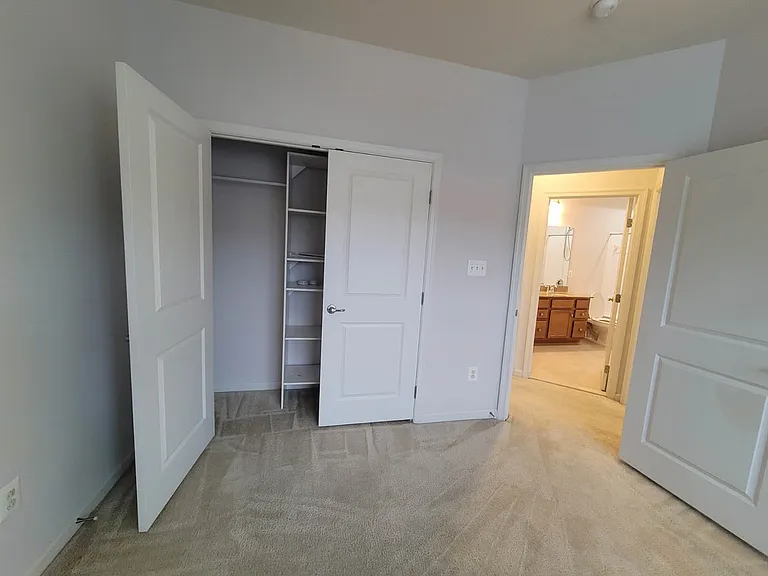 434 Parkview Ave #434 — Photo 19