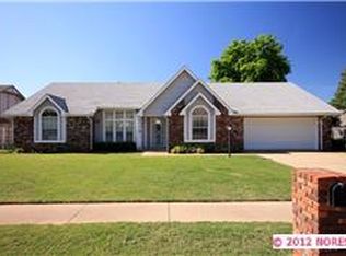 8502 E 109th St S, Tulsa, OK 74133