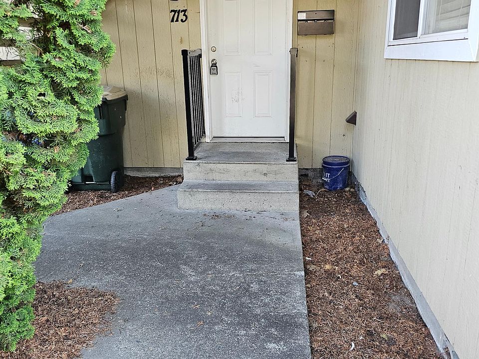 1st image of 713 S Gold St #713