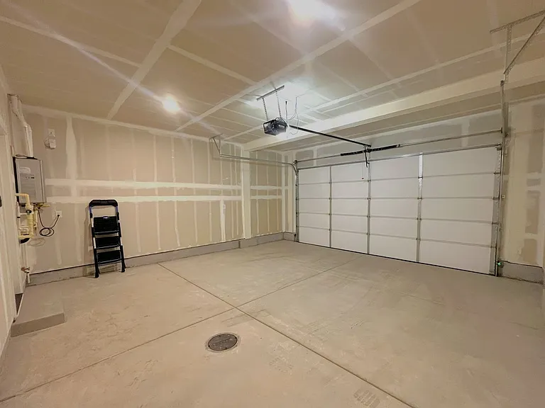 1612 Prancer St #3 — Photo 13