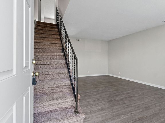 2nd image of 1231 Stateline Rd APT 47