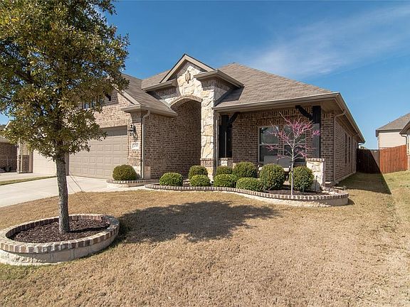 2nd image of 11705 Summer Springs Dr