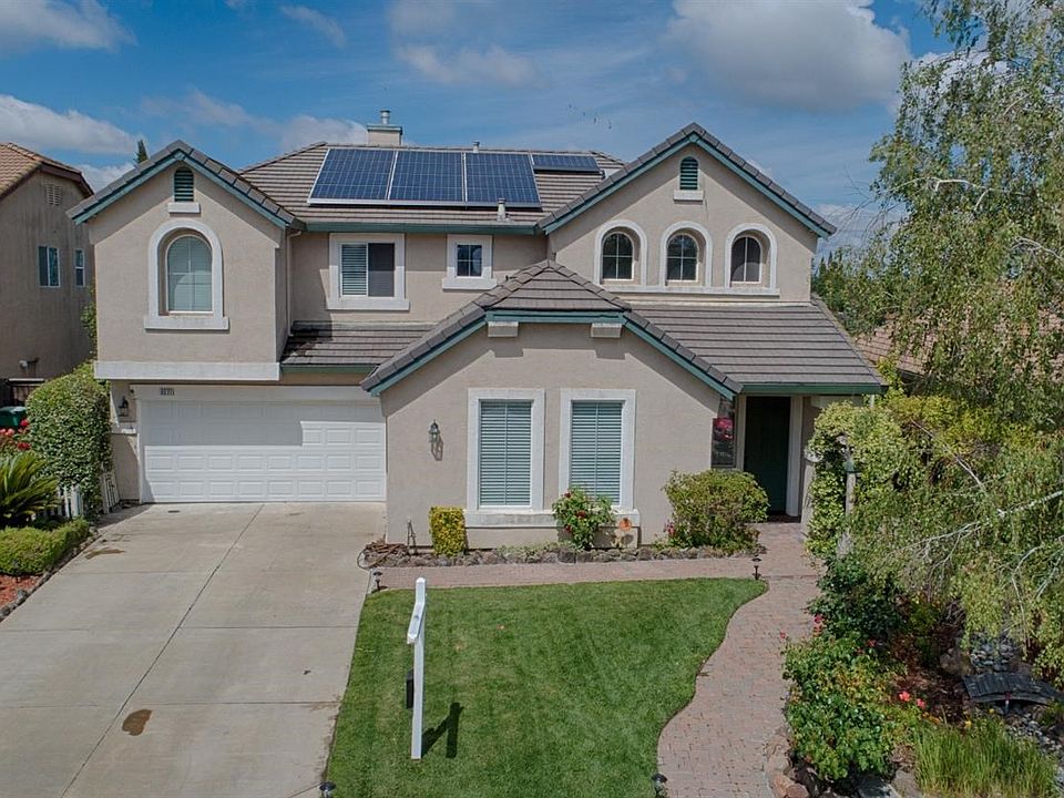 1st image of 8521 Glacier Point Dr