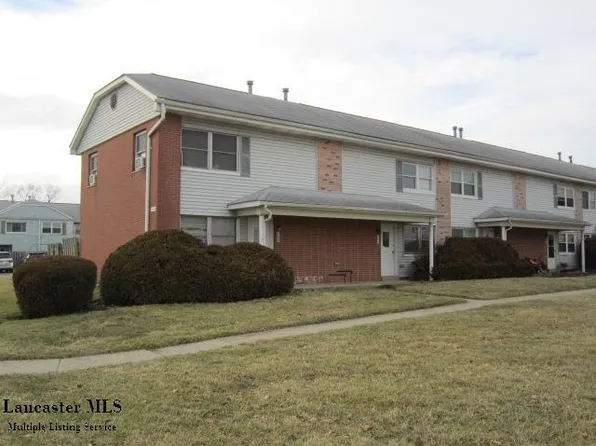 169 Buckeye Cir, Columbus, OH 43217