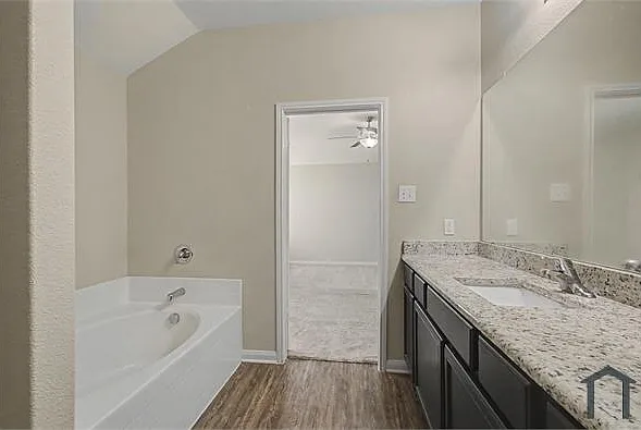 312 Ryan St — Photo 14