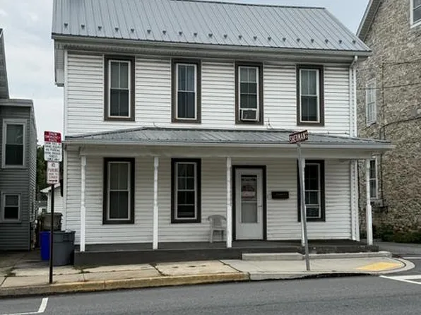 425 E King St, Shippensburg, PA 17257