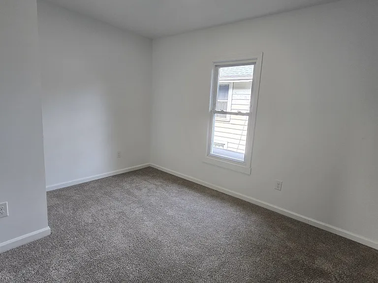 817 E Bowman St #1 — Photo 9