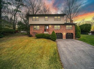 33 Winchester Drive, Monroe, NY 10950