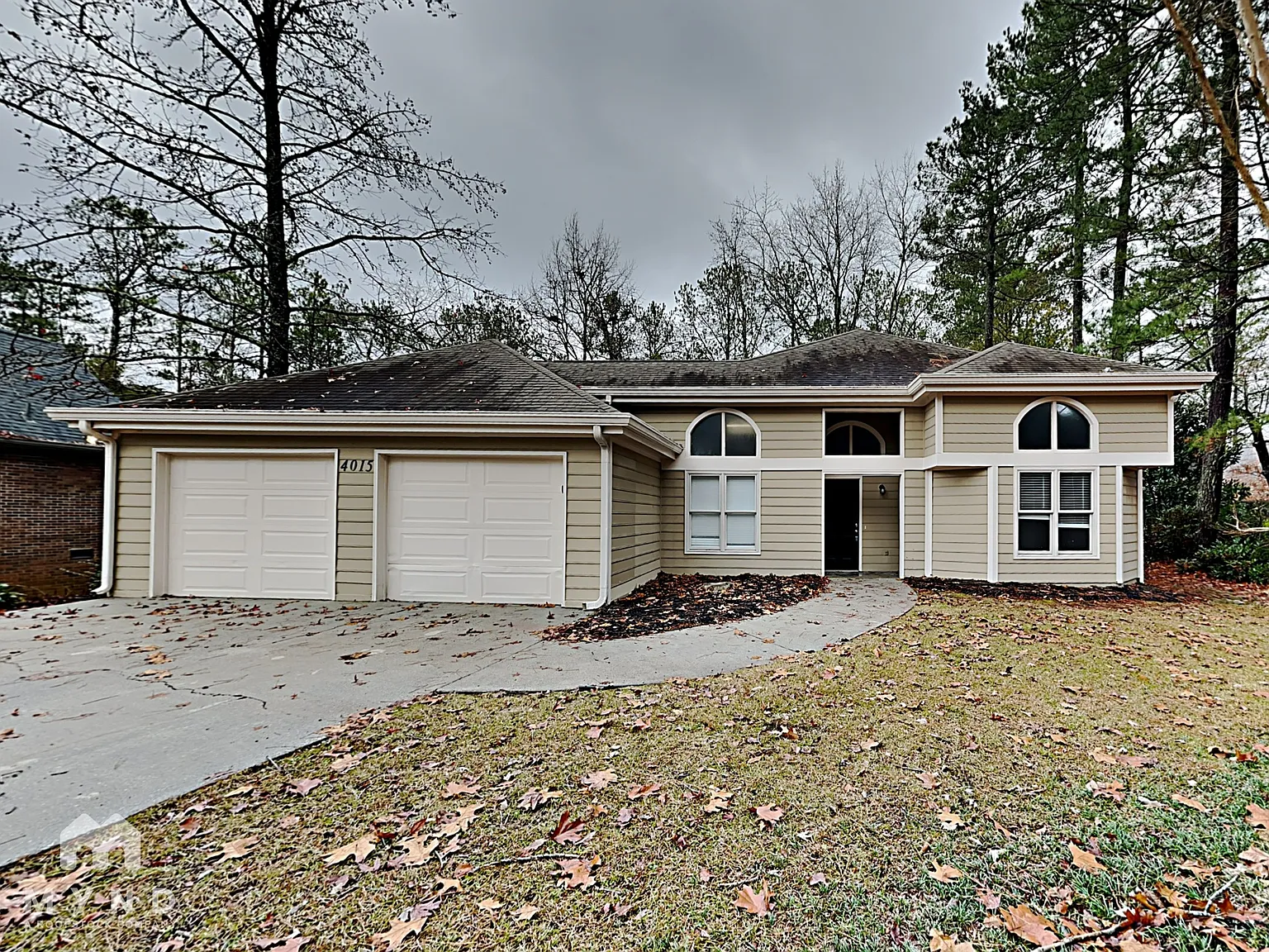 3 bed, 3.0 bath, 1962 sqft, $2,110 — Photo 1