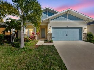 5839 Silver Sun Dr, Apollo Beach, FL 33572