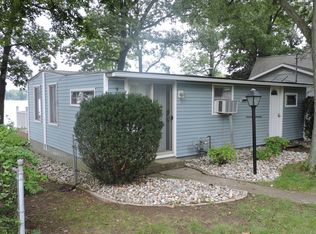 59211 Yeatter Rd, Colon, MI 49040