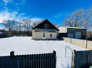 2709 S Patterson St, Sioux City, IA 51106