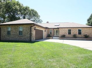 709 Bobwhite Cir, O Fallon, IL 62269