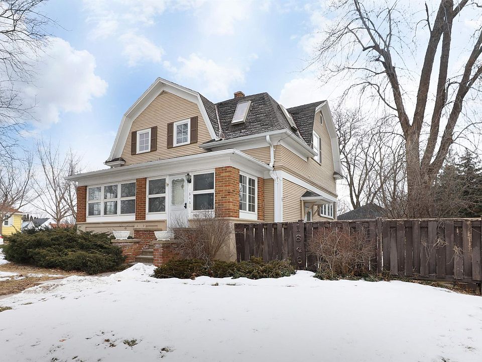 1st image of 1846 Algoma Blvd