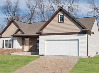 241 Copper Beech Ln, Womelsdorf, PA 19567