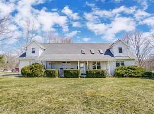 5260 N Wapak Rd, Lima, OH 45807