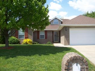 1259 W Dunn Pl, Nixa, MO 65714