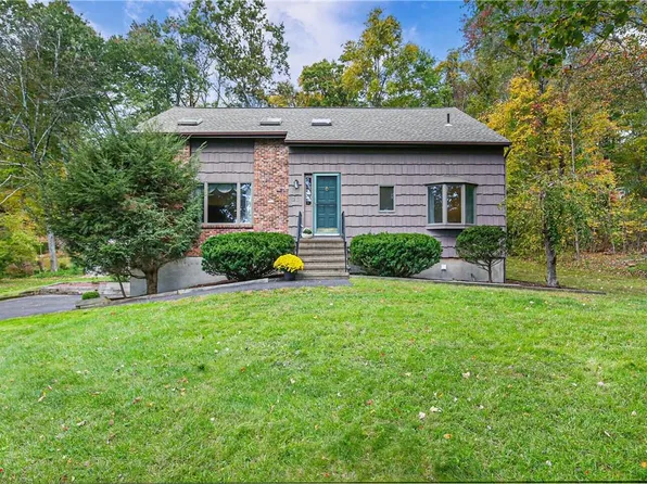 28 Great Bear Road, Holmes, NY 12531