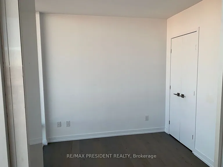 488 University Ave #5216 — Photo 11