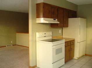 30 Fairway Dr, Monticello, MN 55362