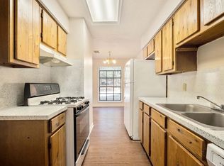 115 S Frio St APT H, Lockhart, TX 78644