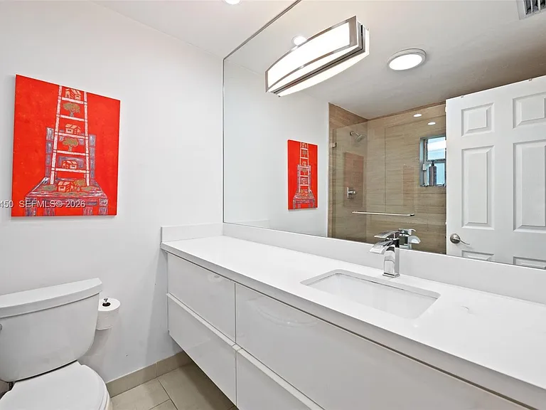 200 W Mashta Dr — Photo 13
