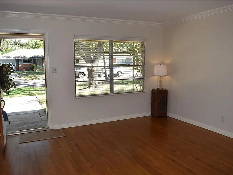 5911 Hornwood Dr — Photo 5