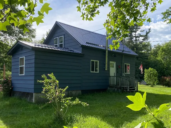 104 Mount Pleasant Rd, Brooklyn, NS B0J 1H0