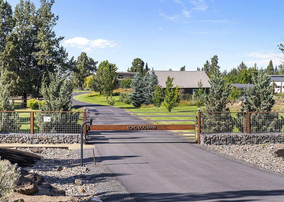 1st image of 23420 Bear Creek Rd