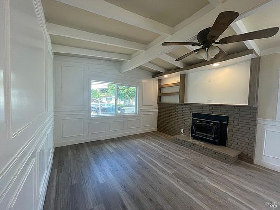 3rd image of 121 Rio Del Mar