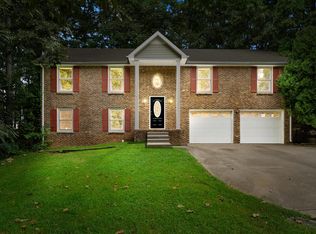 215 Pine Mountain Rd, Clarksville, TN 37042