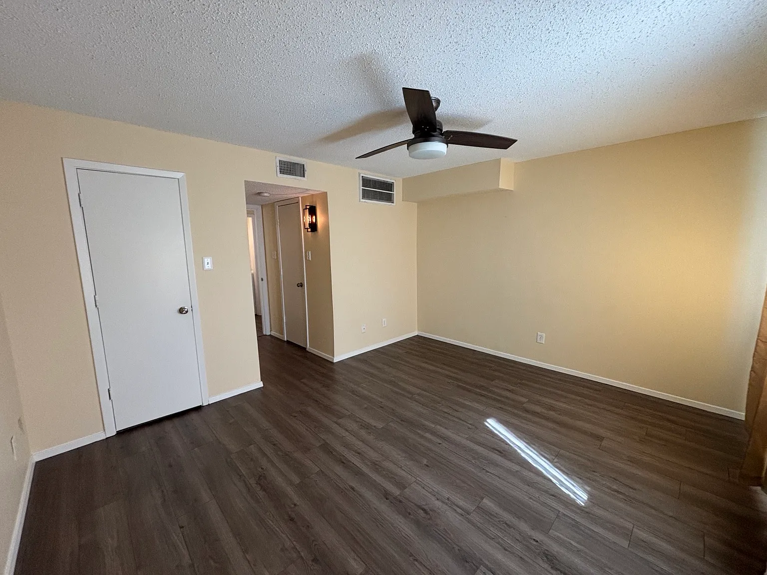 10650 Steppington Drive - 146 — Photo 3