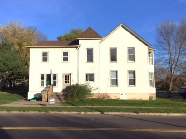 103 Division Street 1-3, 103 Division St #2, Chippewa Falls, WI 54729