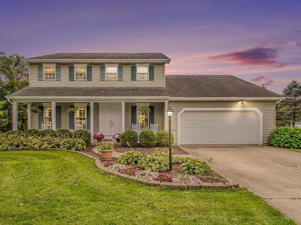 12262 Settlers Cove Ct, Granger, IN 46530