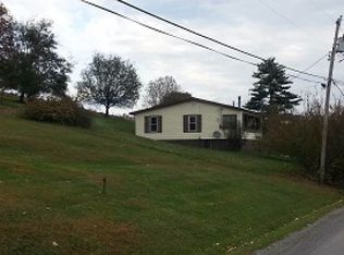 181 Meadows Rd, Craigsville, WV 26205