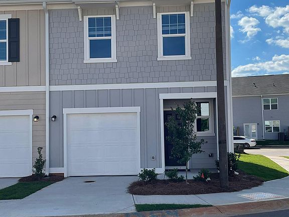 Corner home, end unit