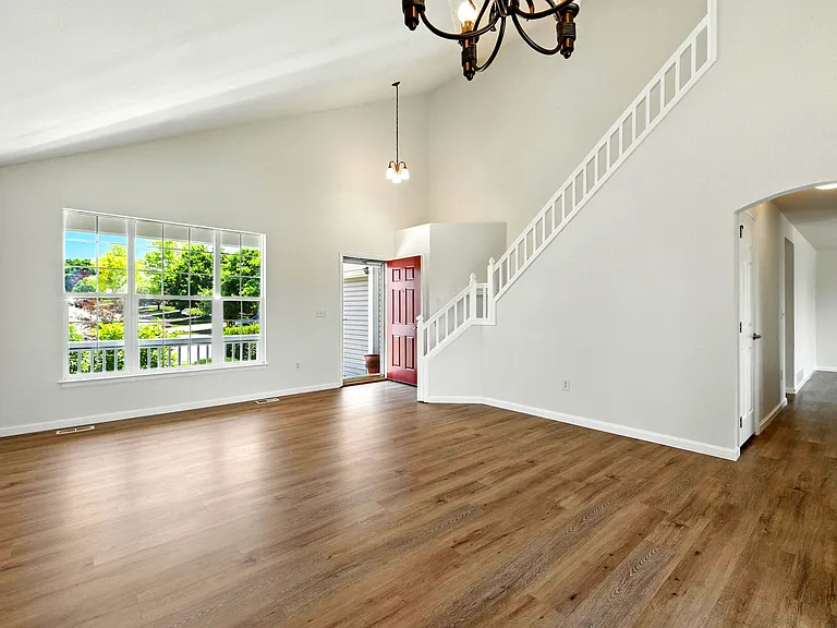 5613 S Sicily Cir — Photo 6