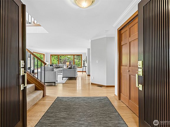 3rd image of 20005 NE 42nd Street