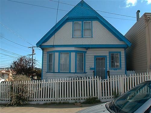 1st image of 203 Louisburg St