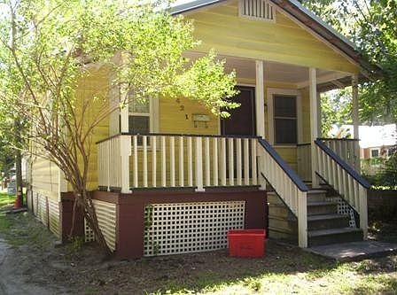 2nd image of 421 NW 4th Pl